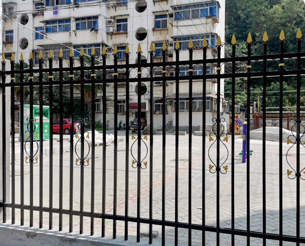 十堰鐵藝護(hù)欄的維護(hù)常識(shí)是什么？