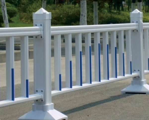 十堰護(hù)欄有哪些種類？